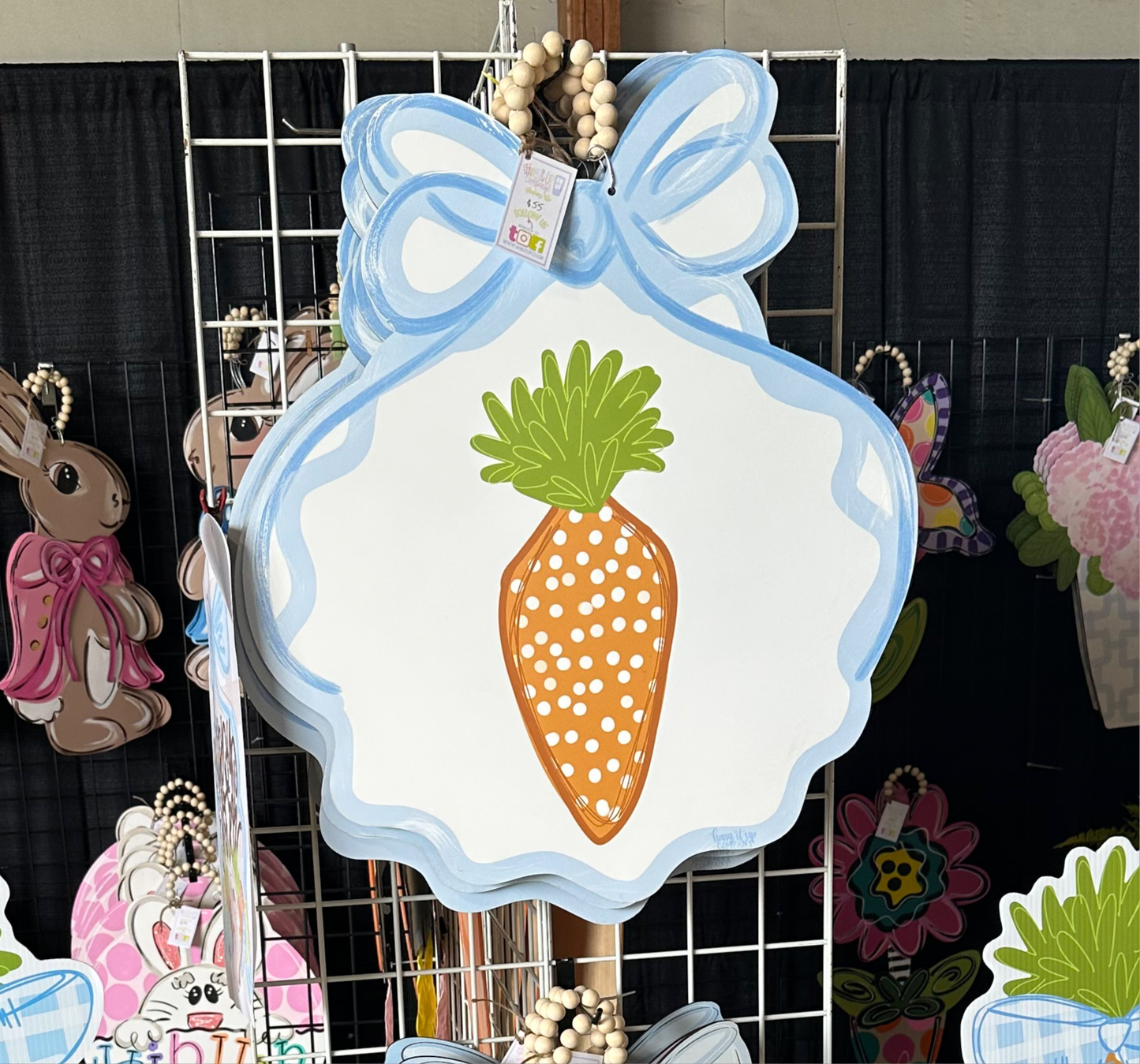 Blue & White Scalloped Carrot Hanger