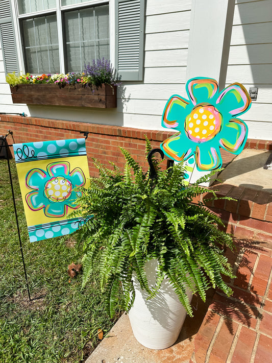 Crazy flower garden flag