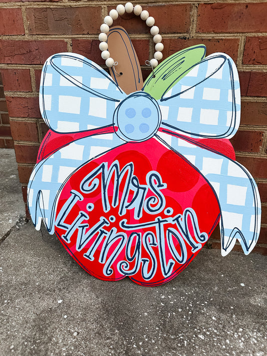 Apple Teacher Hanger