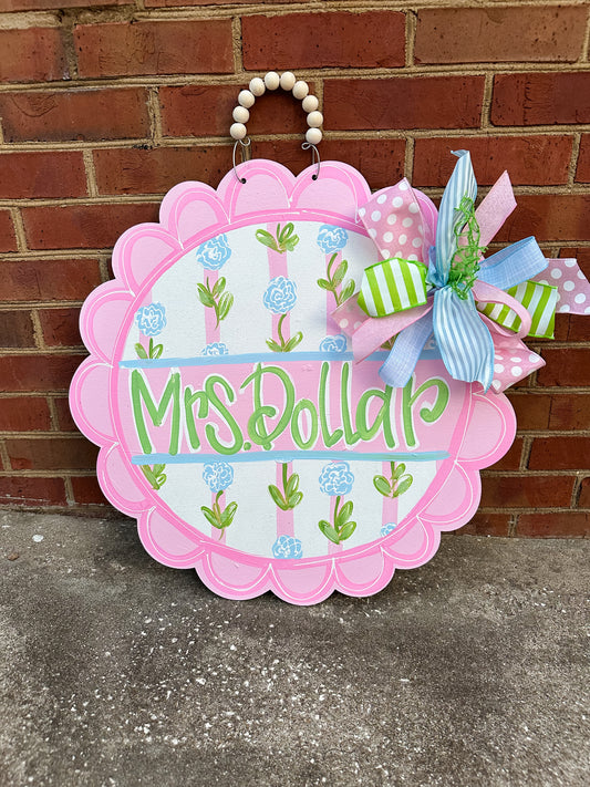 Scalloped Pink Grand Millenial