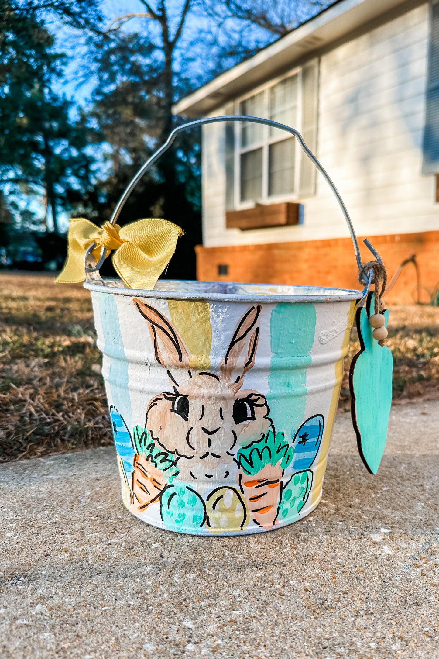 Pastel Easter Bucket **read description**